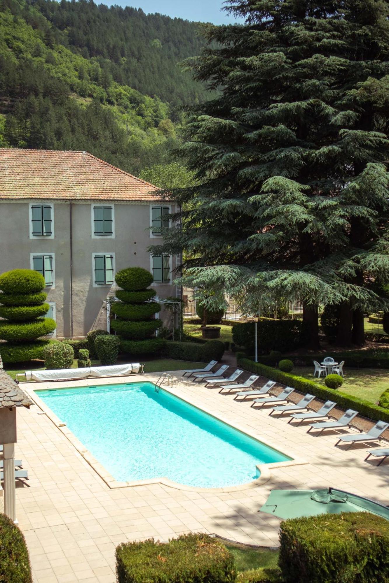 Grand Hotel Du Parc Florac Exterior foto